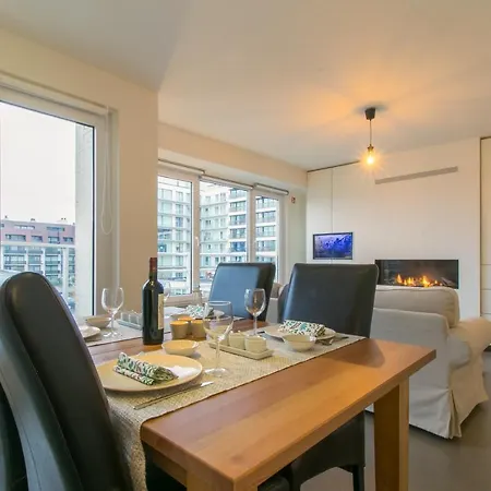 Premium Holidays - Modern Memling Near The Of Apartamento